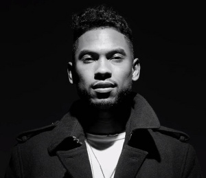 Miguel-Candles-In-the-Sun-Video